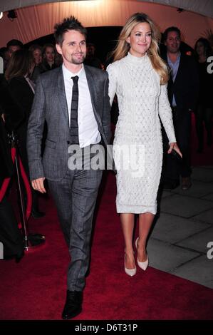 New York, Stati Uniti d'America. Il 22 aprile, 2013. Matt Bellamy Kate Hudson presso gli arrivi per il fondamentalista riluttante Premiere al Tribeca Film Festival 2013, Tribeca Performing Arts Center (BMCC TPAC), New York, NY Aprile 22, 2013. Foto di: Gregorio T. Binuya/Everett raccolta/Alamy Live News Foto Stock