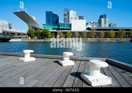 Vista sul Fiume Yarra di Melbourne Exhibition Centre nel centro di Melbourne Australia del Sud Foto Stock