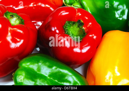 Rosso, Verde e peperoni gialli. Foto Stock