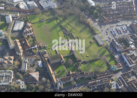 Fotografia aerea che mostra le rovine di St Augustine's Abbey in Canterbury Kent Foto Stock