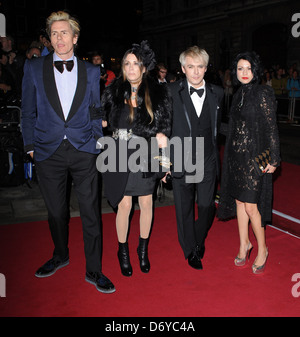 Nick Rhodes e John Taylor dei Duran Duran con ospiti GQ Men of the Year Awards 2011 - arrivi a Londra, Inghilterra - 06.09.11 Foto Stock