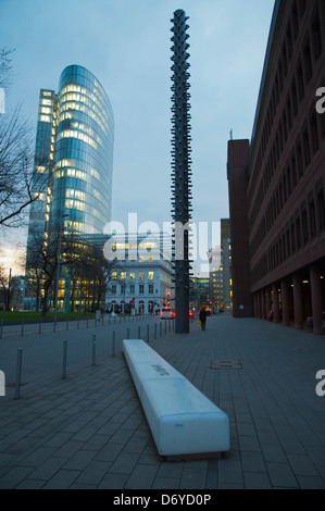 Graf Adolf Plazt square district Carlstadt Dusseldorf City Nord Reno Westfalia regione western Germania Europa Foto Stock