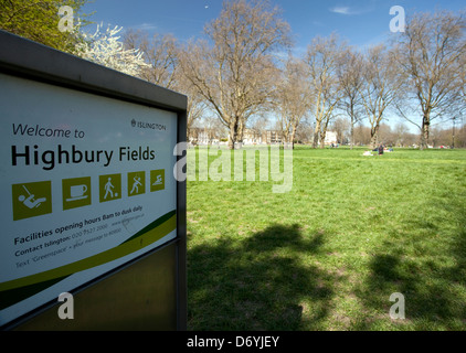 I campi di Highbury a Islington, Londra Nord Foto Stock