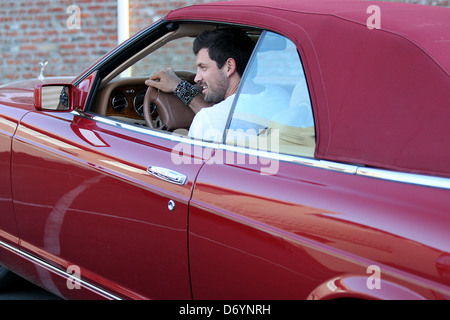 Maksim Chmerkovskiy 'Dancing con le stelle" sono le celebrità visto lasciare il saggio di danza Studios di Los Angeles, California - Foto Stock