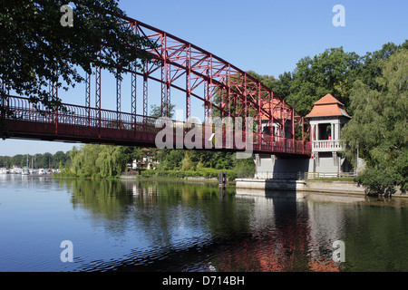 Berlino, Germania, Tegeler Hafenbruecke al Lago di Tegel a Berlino-Tegel Foto Stock