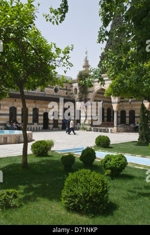 Azem Palace (Bait Al-'Azem), una vecchia casa Ottomana in Damasco, Siria. Ora il museo di arti popolari e tradizione. Foto Stock