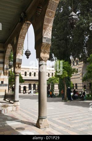 Damasco, Siria. Il Palazzo Azem ("Bait Al-'Azem'), una vecchia residenza ottomana, ora il museo di arti popolari e tradizione. Foto Stock