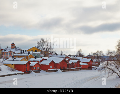 La Finlandia. Vecchio Porvoo in inverno. Giorno nuvoloso Foto Stock