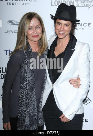 FRANCESCA GREGORINI & Barbara Bach Emanuel e la verità circa i pesci. INTERNATIONAL PREMIERE al Sundance Film di Londra e um Foto Stock