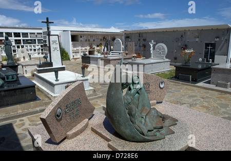 Stintino, Italia, tombe del cimitero di Stintino Foto Stock