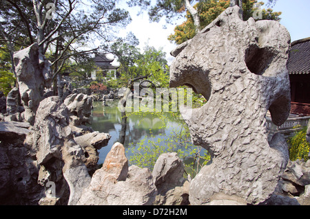 Curioso rocce presso il Lion Garden Grove, Suzhou, Cina Foto Stock