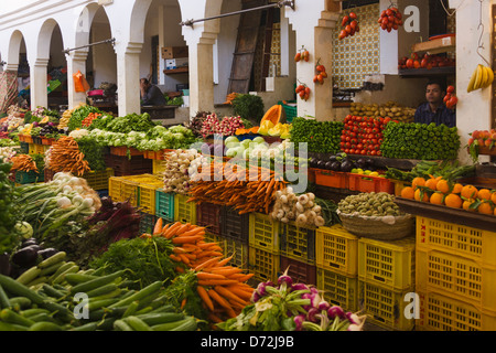 Per la vendita di frutta e verdura al mercato, Sousse, Tunisia Foto Stock