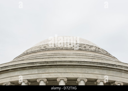 WASHINGTON DC, Stati Uniti d'America - La parte superiore della cupola distintivo del Jefferson Memorial, sulle rive del bacino di marea a Washington DC. Foto Stock