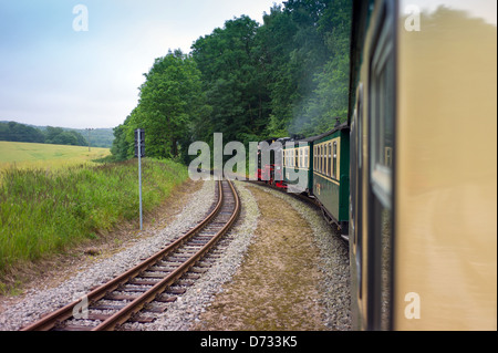 Binz, Germania, Racing Roland ferrovia a scartamento ridotto sulla rotta da Binz a Sellin Foto Stock