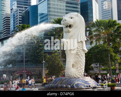 Il Parco Merlion, Singapore skyline, Asia Foto Stock