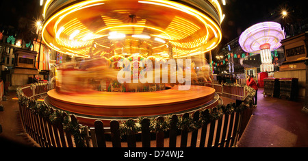Panoramica di immagini prese a George Square, Glasgow City Centre Foto Stock