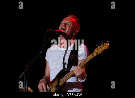 Musicista inglese Sting esegue durante un evento live in spagnolo isola delle Baleari di Ibiza. Foto Stock