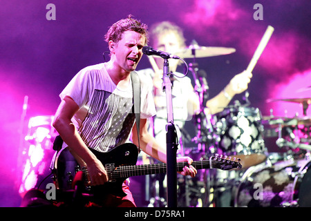 Matthew Bellamy dei Muse Lollapalooza Music Festival 2011 - Prestazioni - Day 1 Chicago, Illinois - 05.08.11 Foto Stock