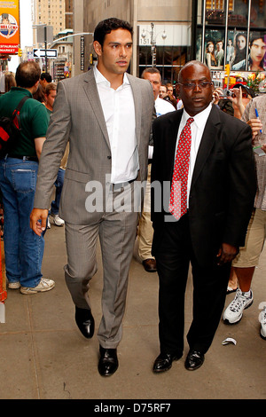 Mark Sanchez quarterback per la New York getti fuori ABC Studios in Times Square per 'Good Morning America' la città di New York Foto Stock