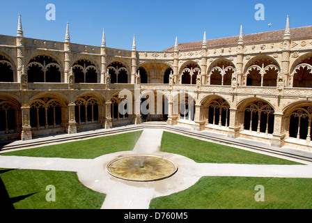 Il Mosteiro dos Jeronimos in Belem Lisbona Portogallo. Foto Stock