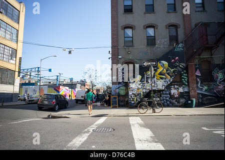 Attività nel quartiere Bushwick di Brooklyn a New York Foto Stock