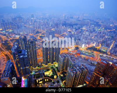 Paesaggio urbano nel distretto di Kowloon di Hong Kong, S.A.R. Foto Stock