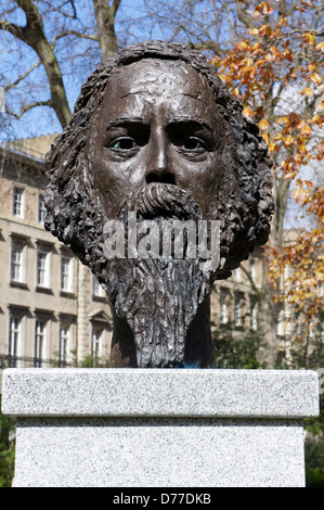 Scultura di Rabindranath Tagore in Gordon Square, Londra, Inghilterra Foto Stock