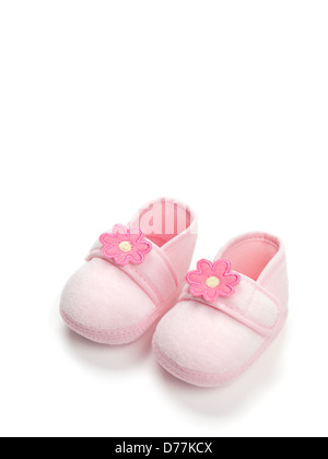 Baby girl pink scarpe isolati su sfondo bianco Foto Stock