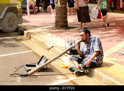 Aborigeni Australiani street musicista di strada, il Tamworth Australia Foto Stock