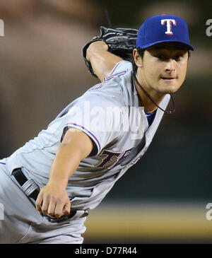 Yu Darvish (rangers), 24 aprile 2013 - MLB : Yu Darvish del Texas Rangers piazzole durante la partita di baseball contro il Los Angeles Angeli a Angel Stadium di Anaheim, California, Stati Uniti. (Foto di AFLO) Foto Stock