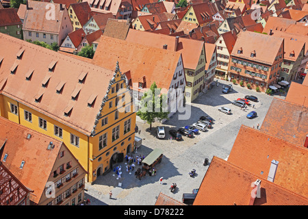 In Germania, in Baviera, la Strada Romantica, Dinkelsbühl, la piazza del mercato Foto Stock