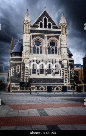 Cappella 1877 a Cardiff, nel Galles del Sud. Un ex cappella, ora convertito in un bar e ristorante. Foto Stock