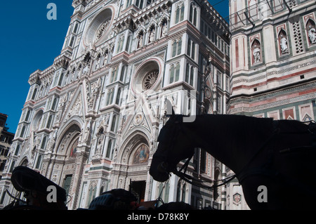 L'Italia, Toscana, Firenze, Cattedrale di Santa Maria in Fiore, carrozza Foto Stock