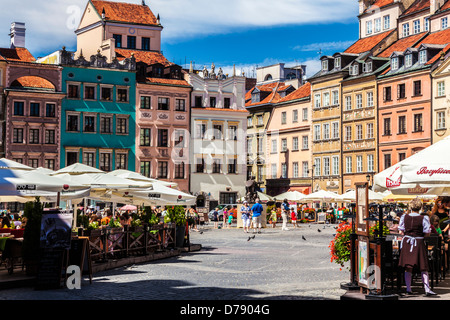 Estate a Stary Rynek, Old Town Market Place a Varsavia in Polonia. Foto Stock