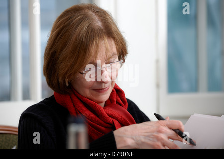 Posy Simmonds al oldie pranzo letterario 16/4/13, Foto Stock