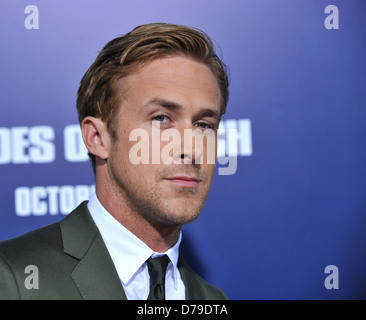 Ryan Gosling premiere di 'L'idi di marzo" tenutasi presso l'Accademia Teatro - Gli arrivi di Los Angeles, California - 27.09.11 Foto Stock