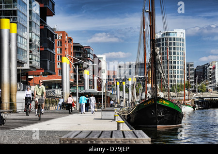 Sandy Gate porto nella città portuale di Amburgo, Germania, Europa , Sandtorhafen in der Hafencity von Hamburg, Deutschland, Eur Foto Stock