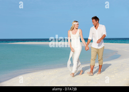 Matura in un bel matrimonio sulla spiaggia Foto Stock