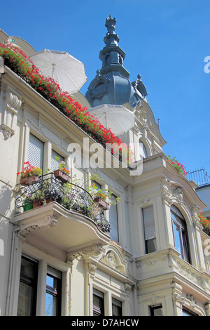 Facciata di stile guglielmino house di Wiesbaden, Germania Foto Stock