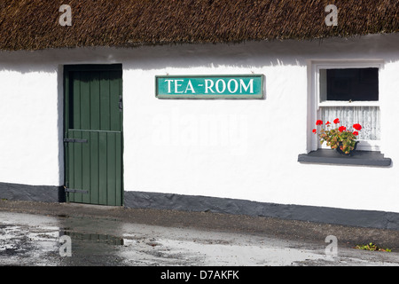 Sala da tè nel castello di Bunratty e il Folk Park,County Clare, Irlanda, Europa Foto Stock