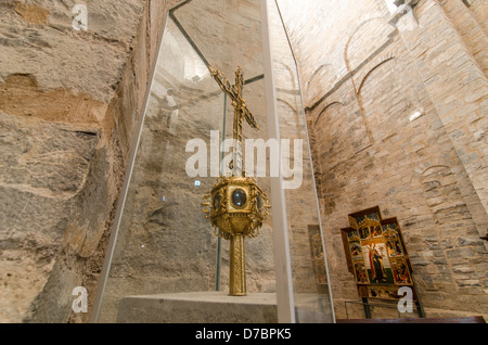 Edificio interiore di San Pedro de Siresa Monastero, Siresa, villaggio, Heche Valley, Huesca Pirenei, Aragona, Spagna Foto Stock