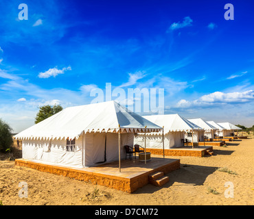 Campo in tenda nel deserto di Thar. Jaisalmer, Rajasthan, India. Foto Stock