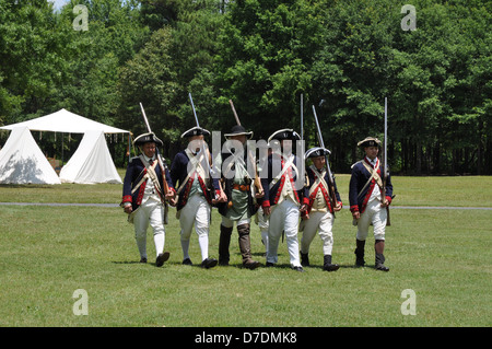 Una rievocazione storica della Rivoluzione Americana a Cowpens Battelfield nazionale. Foto Stock