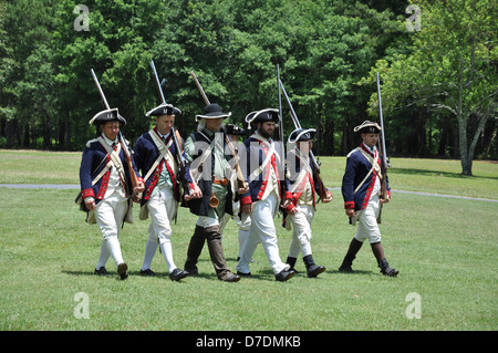 Una rievocazione storica della Rivoluzione Americana a Cowpens Battelfield nazionale. Foto Stock