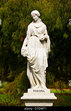 Ballarat Australia / Thomas Stoddart statue di marmo nel Ballarat Botanical Gardens.Ballarat Victoria Australia. Foto Stock