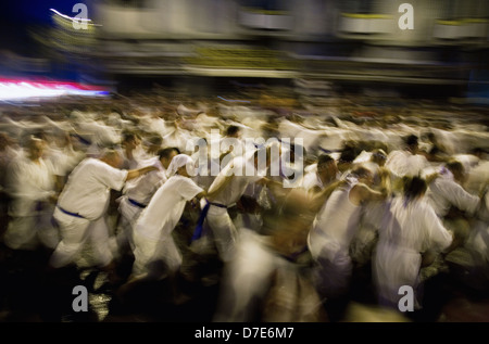 La processione religiosa di Vara. Messina, Sicilia, Italia Foto Stock