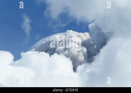 Power esplosione del vulcano Tungurahua su 5maggio 2013 Ecuador America del Sud Foto Stock