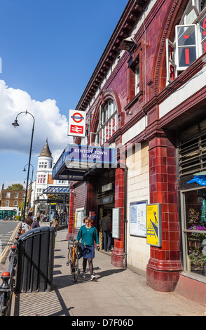 Kentish Town La stazione della metropolitana di Londra, Inghilterra, Regno Unito Foto Stock