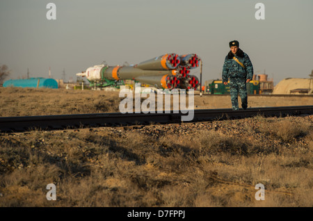 Expedition 35 Soyuz Rollout 201303260008(HQ) Foto Stock