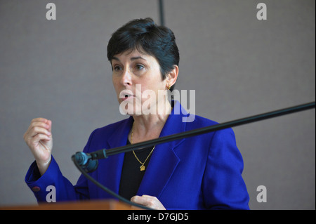 Frida Ghitis su "Prospettive sul Medio Oriente". 2013 Teach-In su Israele, ospitato da "l'Israele Comitato di Santa Barbara Foto Stock